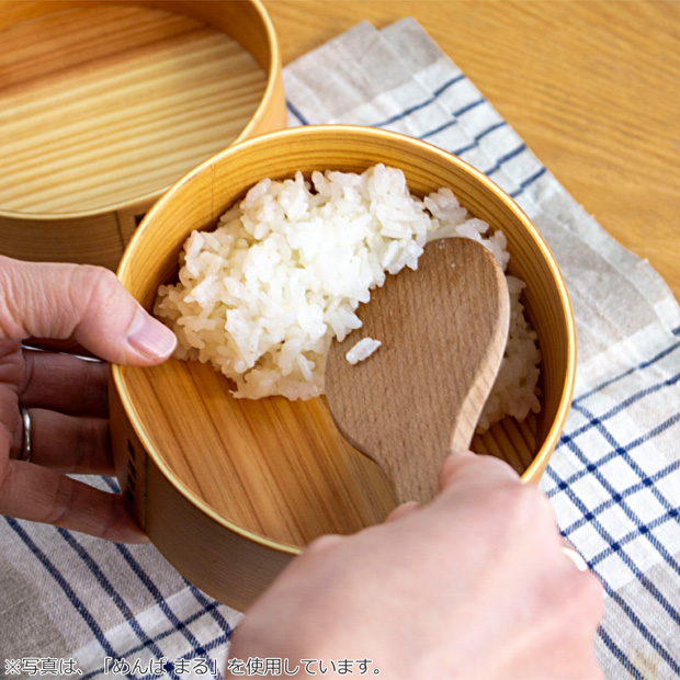 曲げわっぱ 木製 楕円形＊新品未使用品＊ 12/25はポイント10倍／ めんぱ だ円 曲げわっぱ弁当箱 楕円 1段 650ml