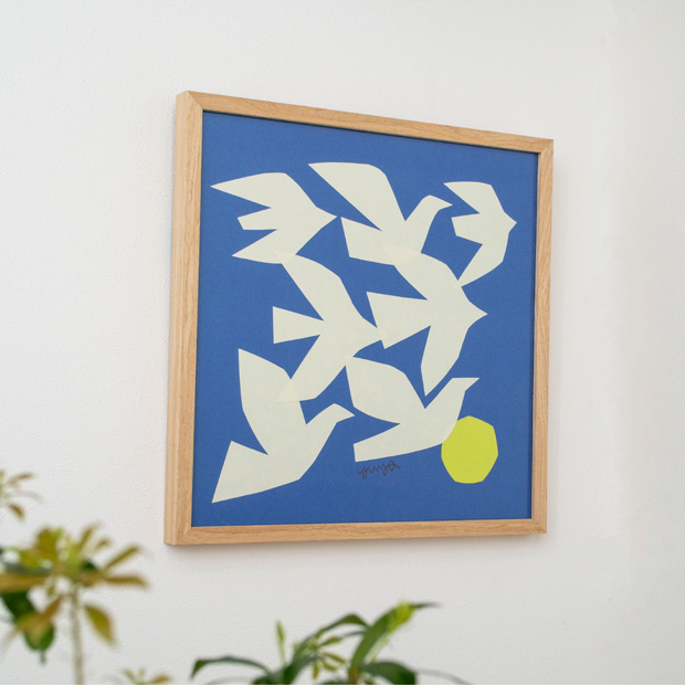 ポスター フレーム付き FLYING BIRDS 42.5×42.5cm 木製 正方形 ポスターフレーム 鳥 アートポスター YUYA ユウヤ 切り絵作家 bicosya 美工社