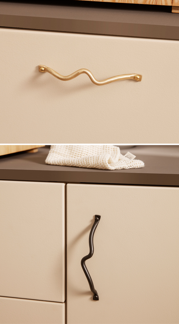 Ferm Living ファームリビング Curvature Double Hook カーバチュア ダブルフック ブラス ブラックブラス