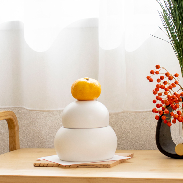 かもしか道具店 陶の鏡餅 日本製 陶器 鏡餅 容器 お正月 飾りミニ 萬古