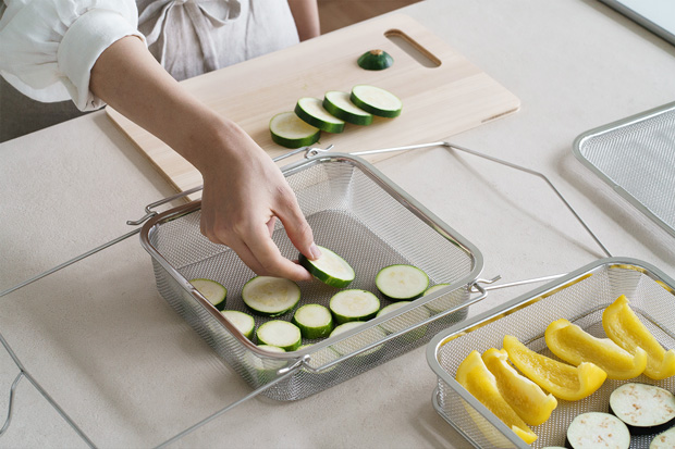 家事問屋 干しかご 3段 ステンレス 四角 角型 干物 干し野菜 ドライフルーツ 天日干し 燕三条 日本製 46791