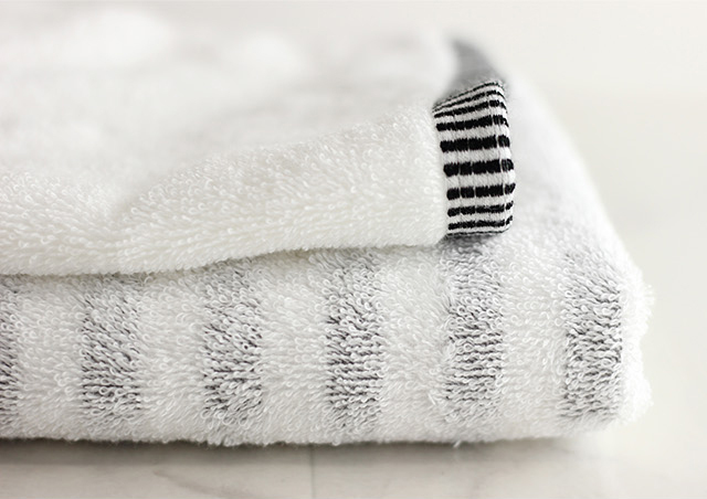 匿名配送 THE LAUNDRESS New York タオル　コットン100% THE LAUNDRESS ザ・ランドレス オーガニックコットンタオル