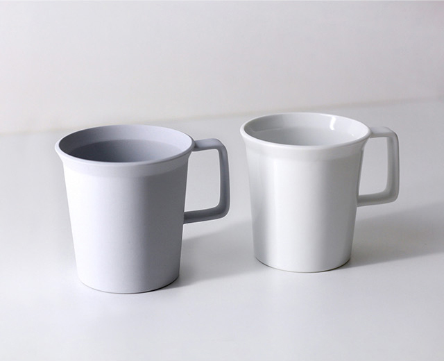1616/arita japan TY Mug Handle White(有田焼 マグカップ おしゃれ コーヒーカップ 北欧 男性 日本製 コーヒー  カップ レンジ対応 食洗機 コップ 来客用) :FN00768:FAVRAS-ファブラス 雑貨ギフト 通販 