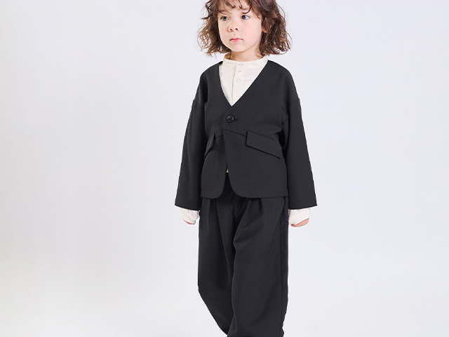 p.premier ノーカラージャケット＆タックボリュームパンツ＆蝶ネクタイ