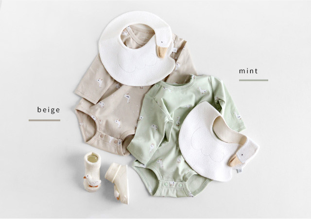 mocmof（モクモフ） あひるボディスーツ＆スタイ＆ベビーソックス