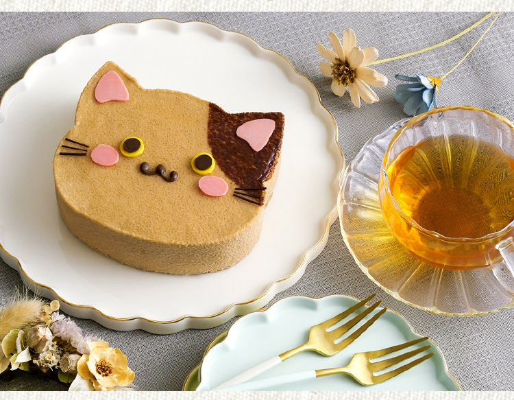 ホールケーキ 猫ケーキ ブチ猫 送料無料