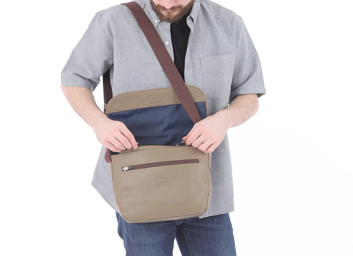 TAKEO KIKUCHI タケオキクチ タケオ キクチ フィル ショルダーバッグ フラップ式 709111 ikt02 TAKEO KIKUCHI タケオキクチ タケオ キクチ フィル ショルダーバッグ