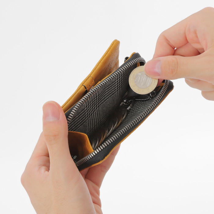 TAKEO KIKUCHI タケオキクチ オイスター 小銭入れ兼用キーケース