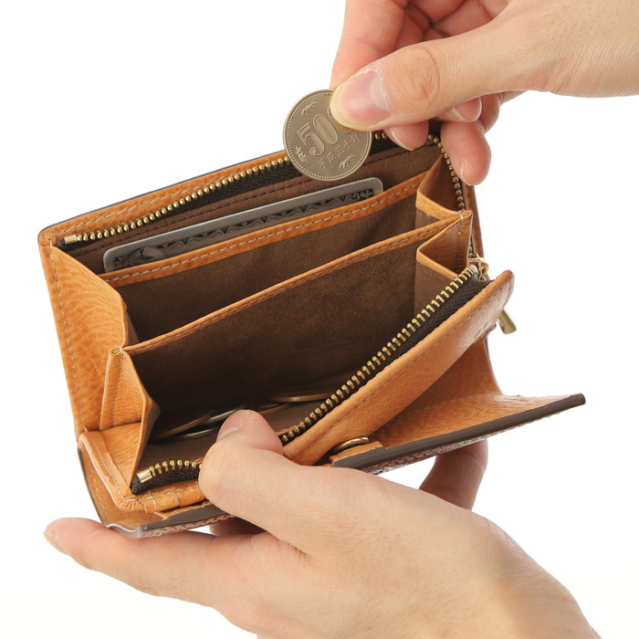 TAKEO KIKUCHI タケオキクチ ターナリー 二つ折り財布 カード段10