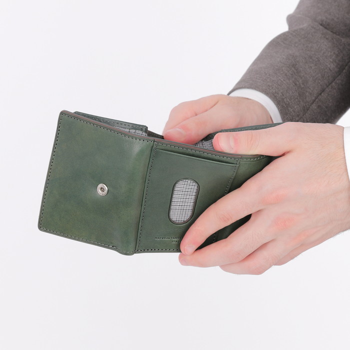 TAKEO KIKUCHI タケオキクチ タケオ キクチ コルティ 三つ折り財布