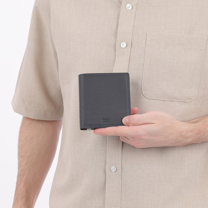 TAKEO KIKUCHI タケオキクチ クォーター 二つ折り財布 純札 カード段8