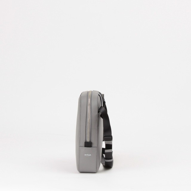 正規品 メンズ レディース    通勤 通学 記念日 冠婚葬祭 贈答品 ギフト 【Airfreak】 エアフリーク 2way 縦型バッグ ショルダーバッグ AF05 rowa12 af05_04.jpg