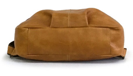 Laisser Faire レッセフェール キューズ 本革がま口リュック SB0061