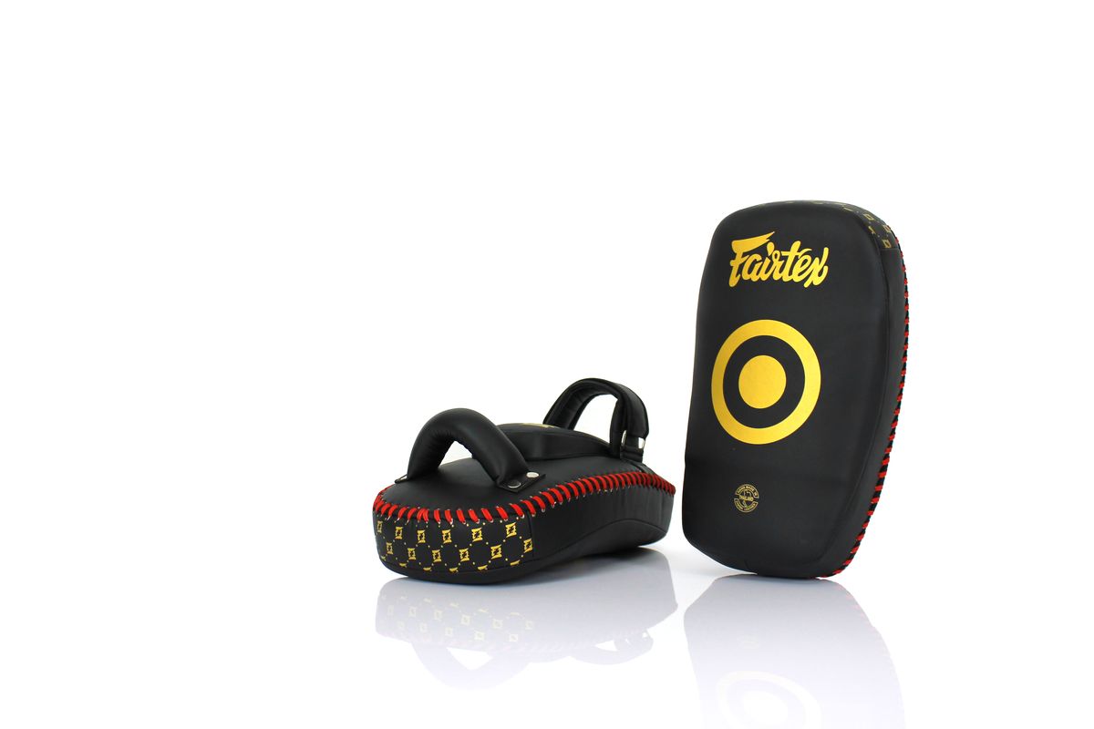 Fairtex フェアテックス キックミット KPLC5 Gold Black