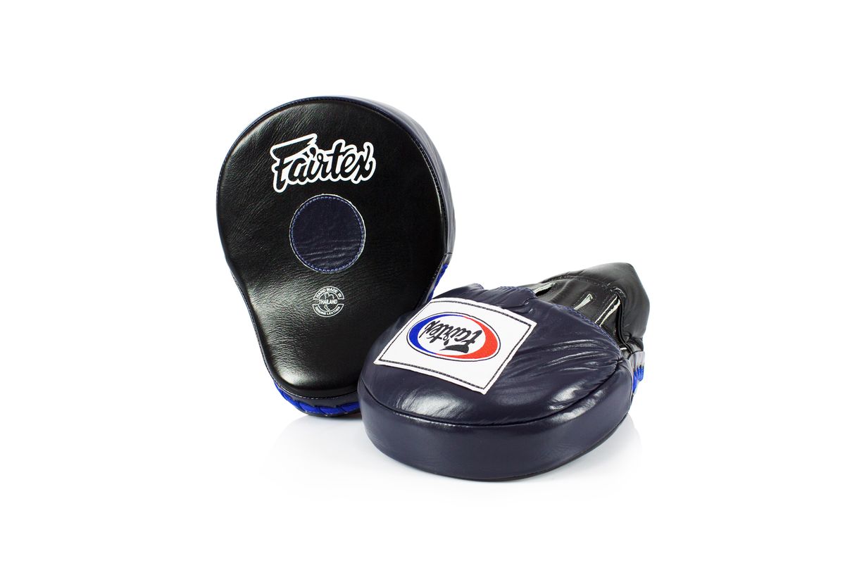 Amazon | Fairtex フェアテックス カーブ キックミット ペア