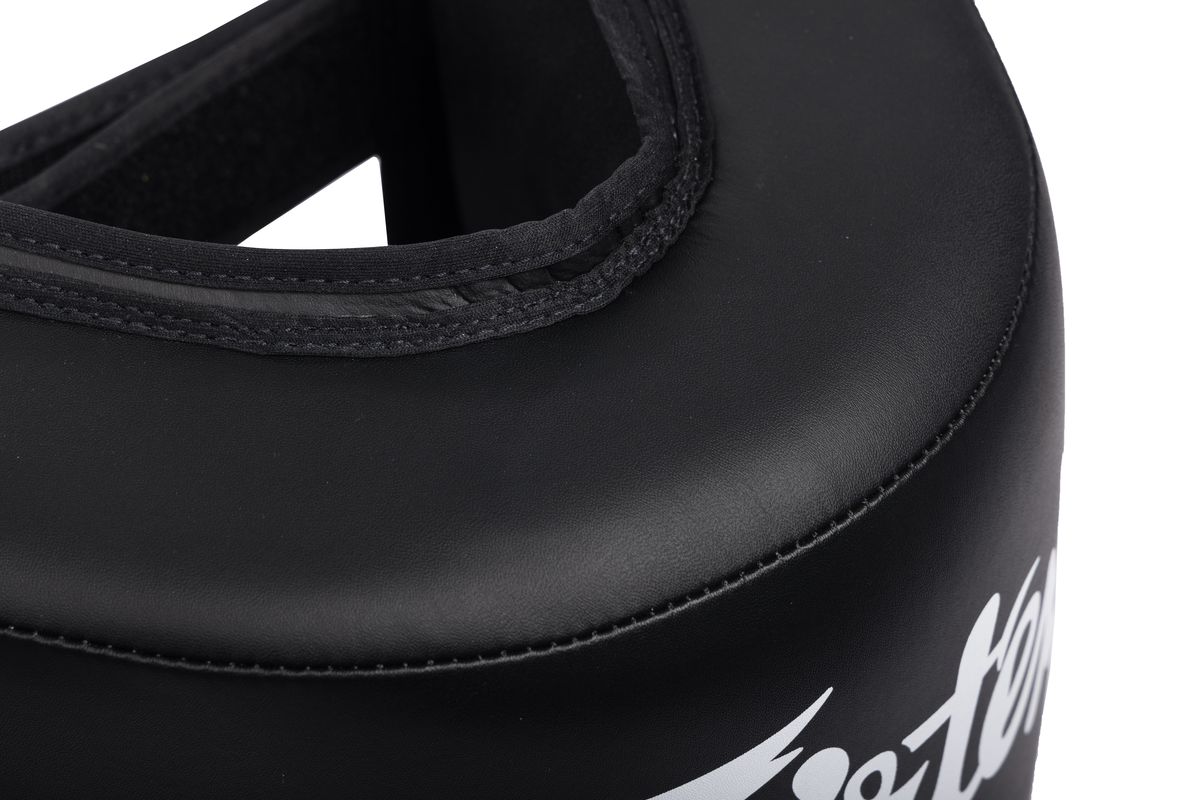 Fairtex フェアテックス カーフキック プロテクター SP10 レッグガード