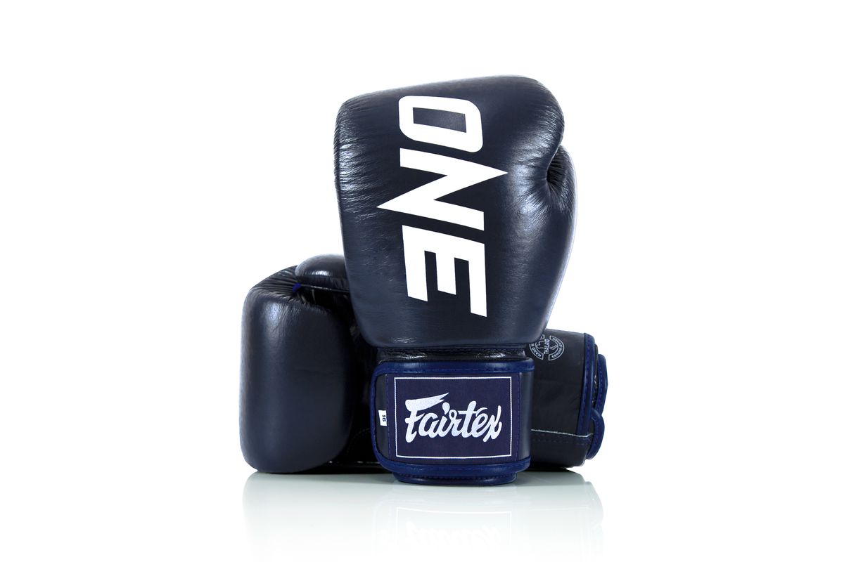 ONE Championship 公式 ボクシンググローブ 本革 ワン フェア