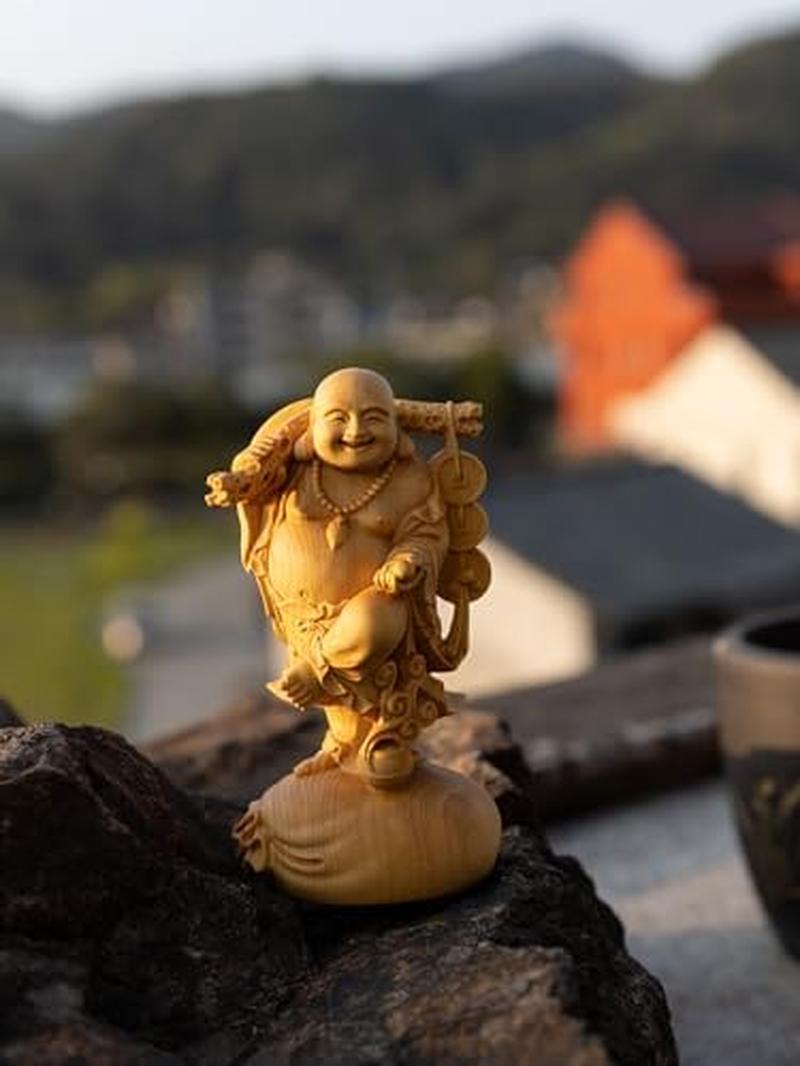 仏像 木彫り 布袋様の置物 高級天然ツゲ木彫り 布袋様の笑顔 木彫り