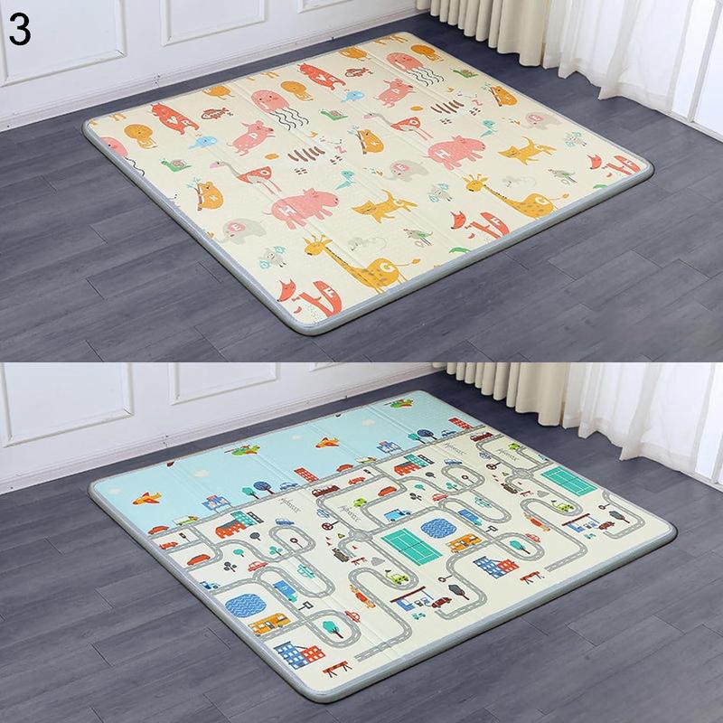 折り畳みカーペット プレイマット リバーシブル ベビーマット 1.6M*1.8M*1.5cm いしけり 身長測定 道路柄 アニマル 多機能の画像