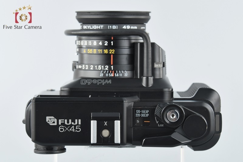 FUJIFILM 富士フイルム GS645S Professional 中判フィルムカメラ