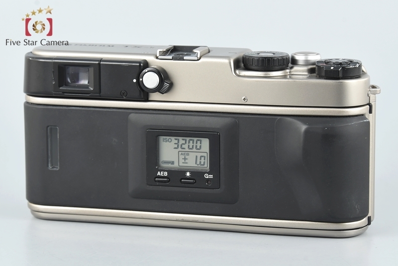Fujifilm TX-1 特製アルミカメラケース及び超希少な30mmレンズ付 fujifilm-tx1-0809-003.jpg