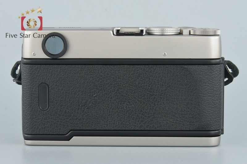 KONICA HEXAR sliver 中古　説明書　ジャンクストロボ付き KONICA HEXAR sliver 中古 説明書 ジャンクストロボ付き（KONICA