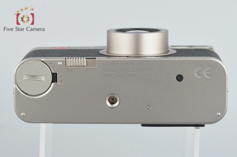 ライカ 【中古】Leica CM コンパクトフィルムカメラ : 中古 ライカ 【中古】Leica CM コンパクトフィルムカメラ : 中古