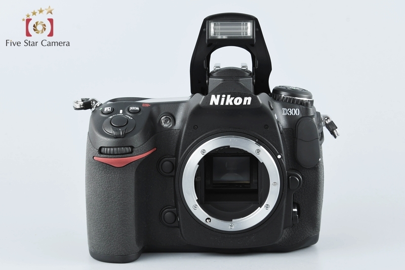 中古】Nikon ニコン D300 + AF-S DX NIKKOR 18-70mm f/3.5-4.5 G ED