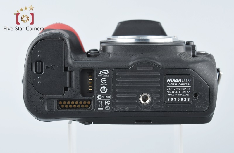 中古】Nikon ニコン D300 + MB-D10 パワーバッテリーグリップ : nikon