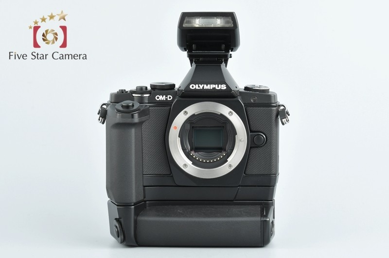 オリンパス 【中古】OLYMPUS OM-D E-M5 ブラック + HLD-6G オリンパス 【中古】OLYMPUS OM-D E-M5 ブラック + HLD-6G