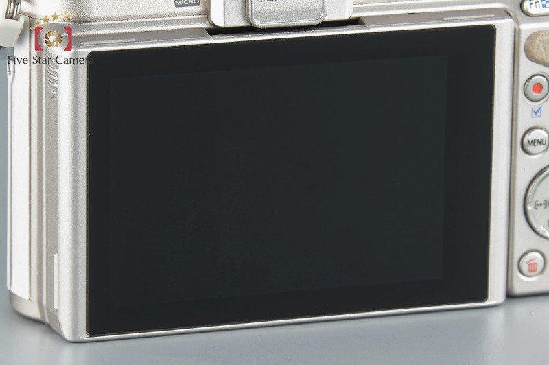 オリンパス 【中古】OLYMPUS PEN E-PL8 EZ ダブルズームレンズ オリンパス 【中古】OLYMPUS PEN E-PL8 EZ ダブルズームレンズ