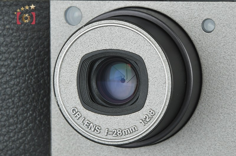 リコー 【中古】RICOH GR1 シルバー コンパクトフィルムカメラ リコー 【中古】RICOH GR1 シルバー コンパクトフィルムカメラ