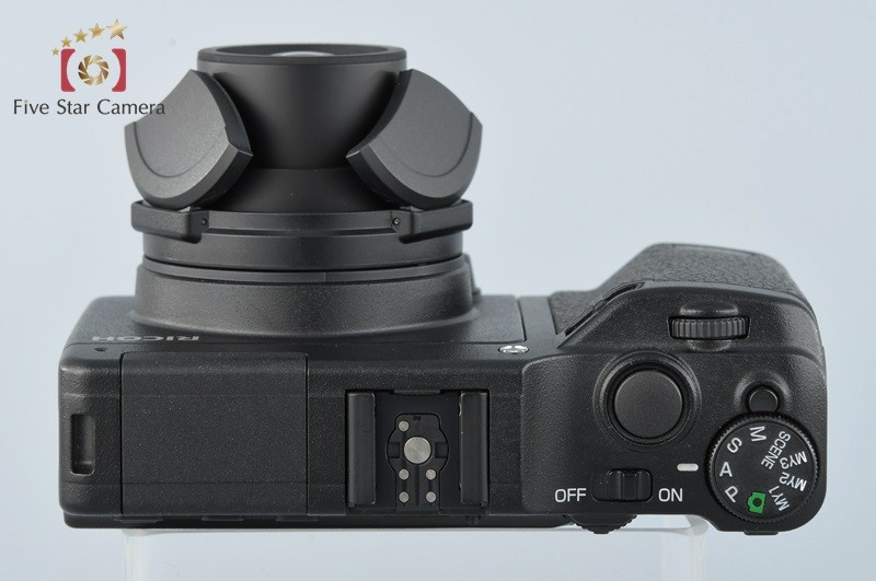 リコー 【中古】RICOH GXR + S10 24-72mm f/2.5-4.4 VC Mount リコー 【中古】RICOH GXR + S10 24-72mm f/2.5-4.4 VC Mount
