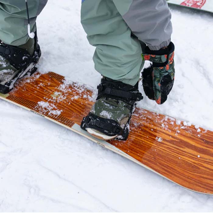 【極美品】 ARBOR アーバー スノーボード 板 WESTMARK CAMBER 21-22 モデル 【N2900235936】(18975円)