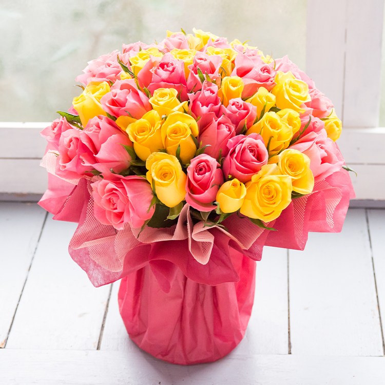 FlowerKitchen 50本バラの花束 誕生日 花束 花 ブーケ プレゼント 生花