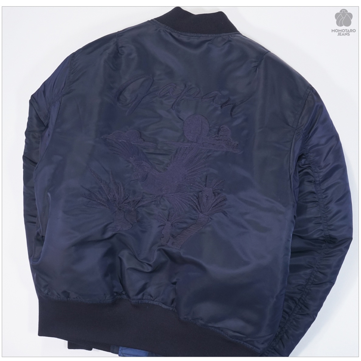 桃太郎ジーンズ（MOMOTARO JEANS） MMOT6311 スカ刺繍 MA-1 : FLAMINGO