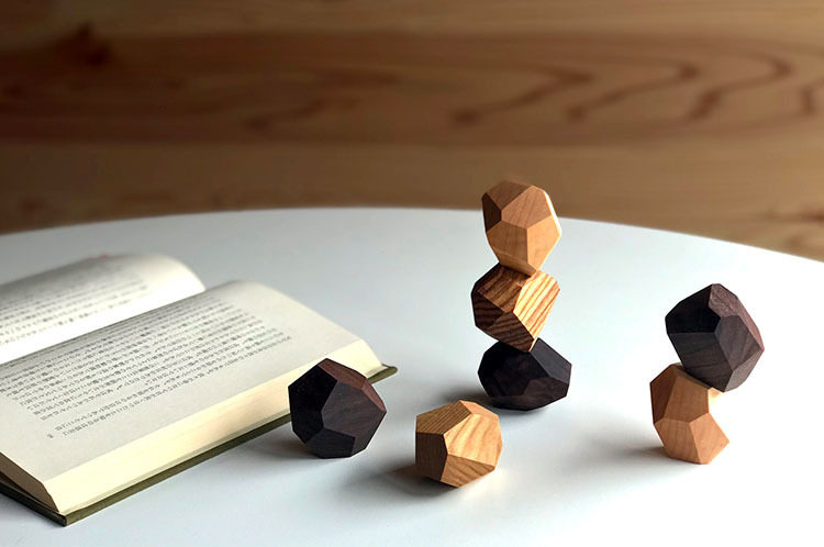 正規販売店 エーヨン tumi-isi つみ石 ミニ 3歳〜 世界の銘木 9