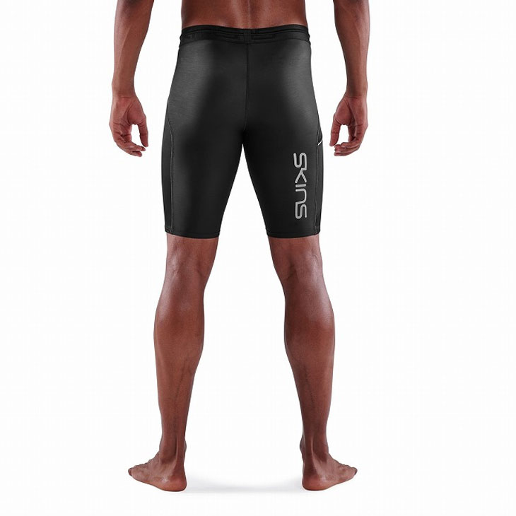 SKINS（スキンズ） SERIES-3 シリーズスリー MENS HALF TIGHTS メンズ