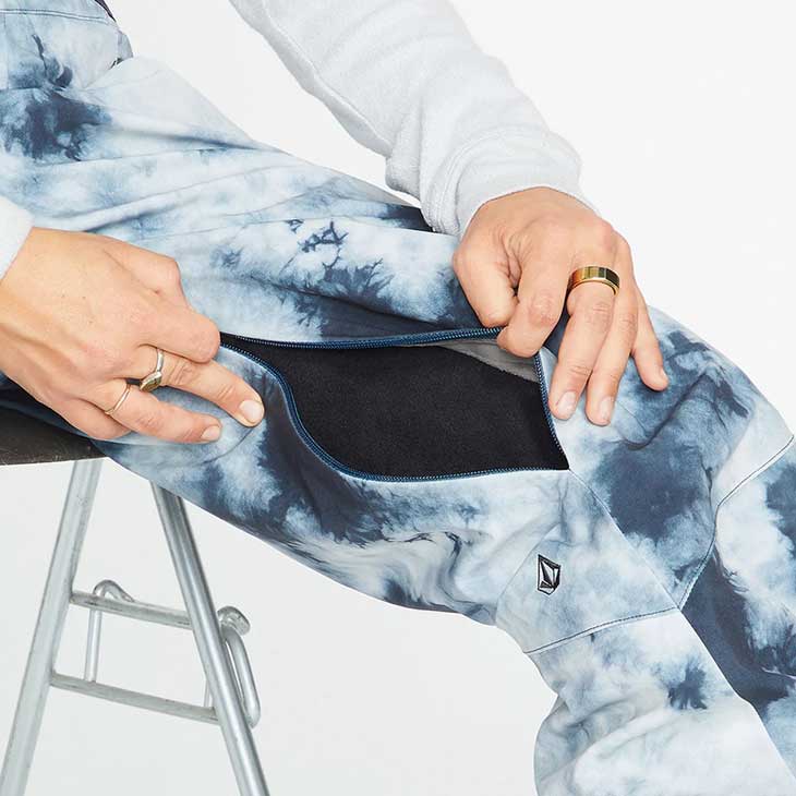 VOLCOM（ボルコム） 22-23 VOLCOM スノーボード ウェア レディース