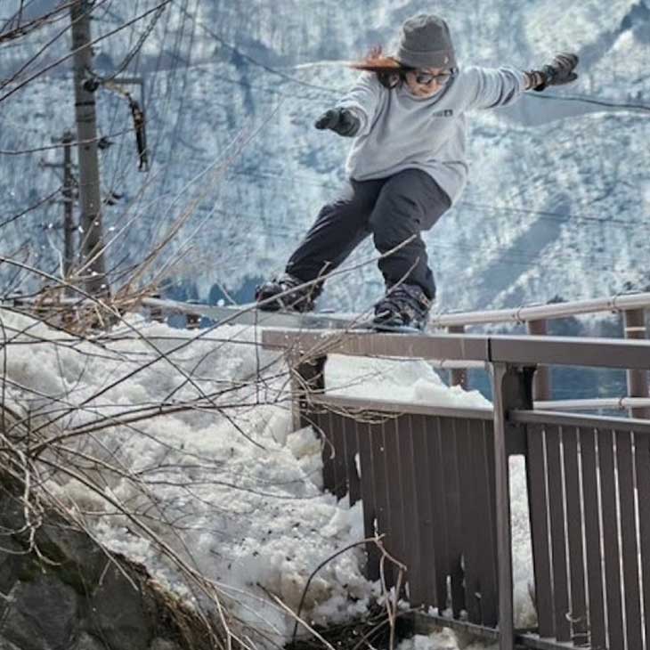 SABRINA（サブリナ） 23-24 SABRINA スノーボード LOUVE ローヴ ship1