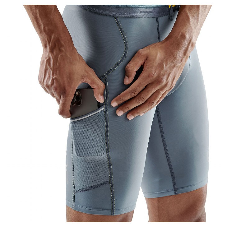 SKINS（スキンズ） SERIES-3 シリーズスリー MENS HALF TIGHTS メンズ