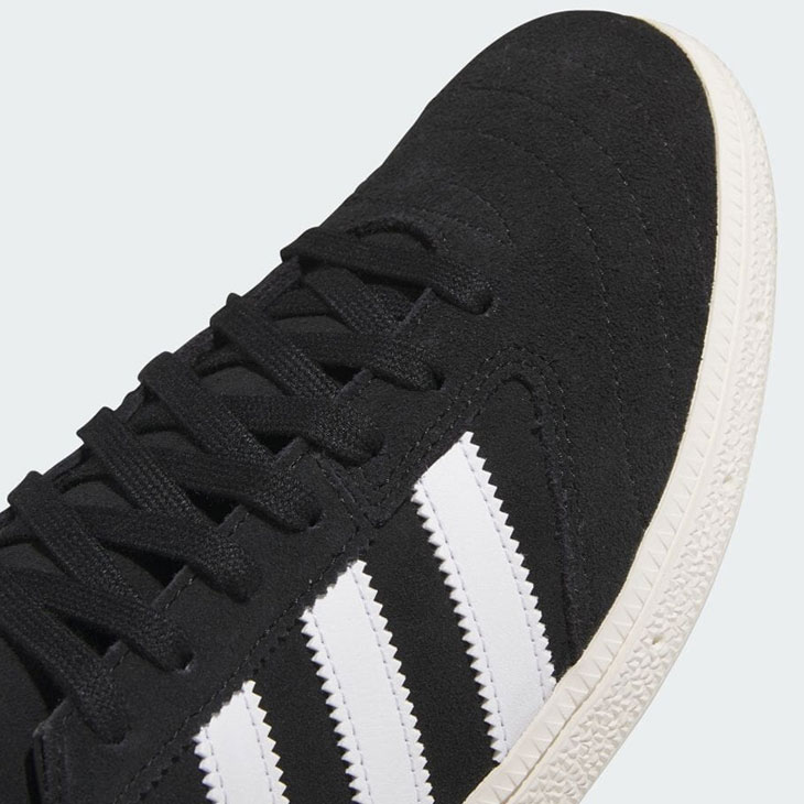 adidas アディダス スニーカー スケートボード ブセニッツビンテージ
