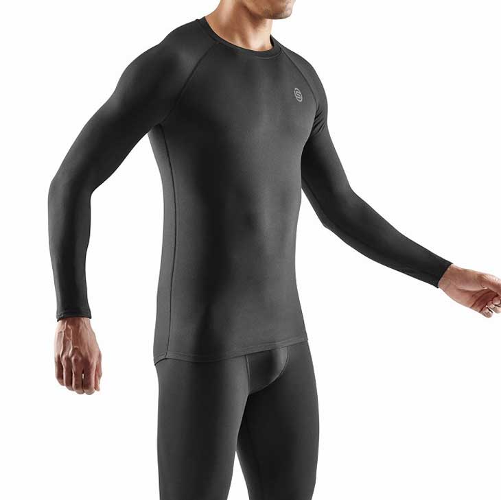 SKINS - ☆新品、未使用☆ スキンズ SKINS レディース ロングスリーブトップ スキンズ（SKINS）（レディース）着圧 コンプレッションウエア