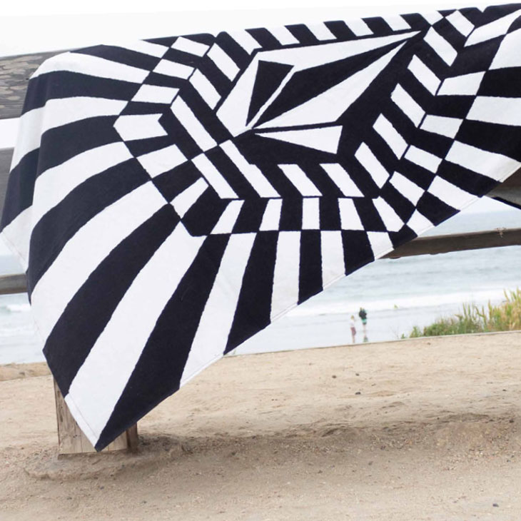VOLCOM ビーチタオル vmxx03xmyw01.jpg