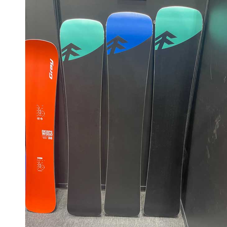 NIDECKER（ナイデッカー） 25-26 GRAY グレイ スノーボード カービング