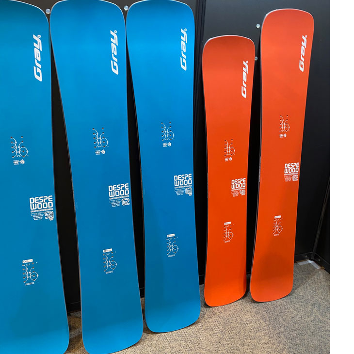 26-27 GRAY SNOWBOARDS グレイ スノーボード 板 デスペウッド【DESPE