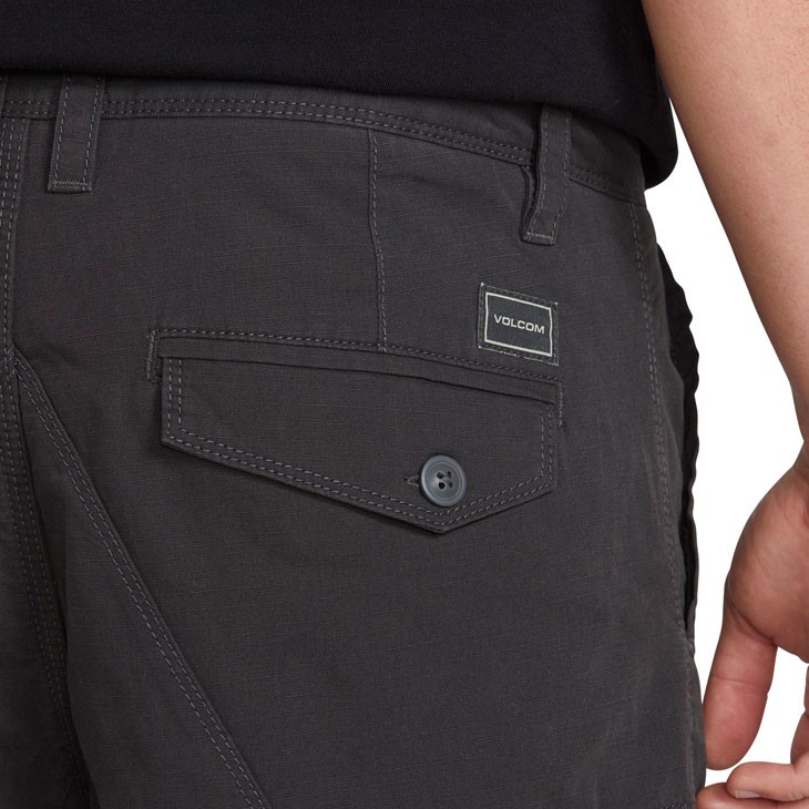 VOLCOM（ボルコム） カーゴパンツ Miter 2 Cargo Pant A1111906 【返品