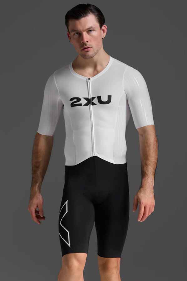 2xu（自転車用 トライアスロンウェア）｜サイクルウェア、ヘルメット