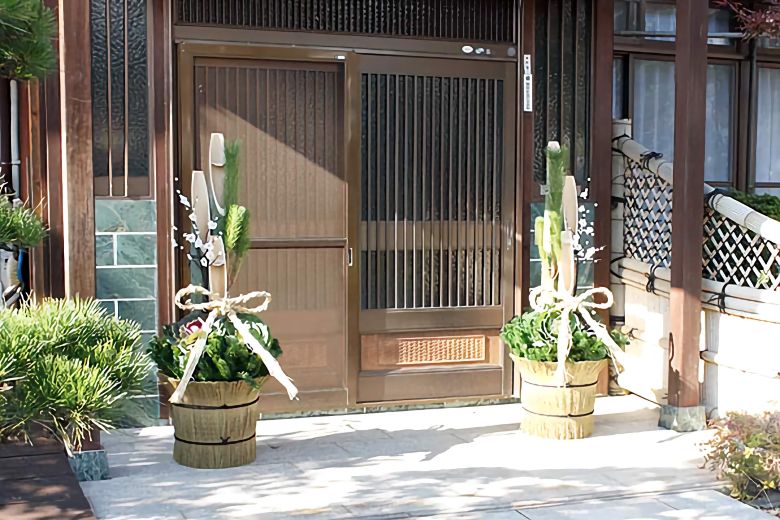 門松(企業・店舗様用) 本格 1.4m コモ 一対 大型 販売 玄関 置物 140cm