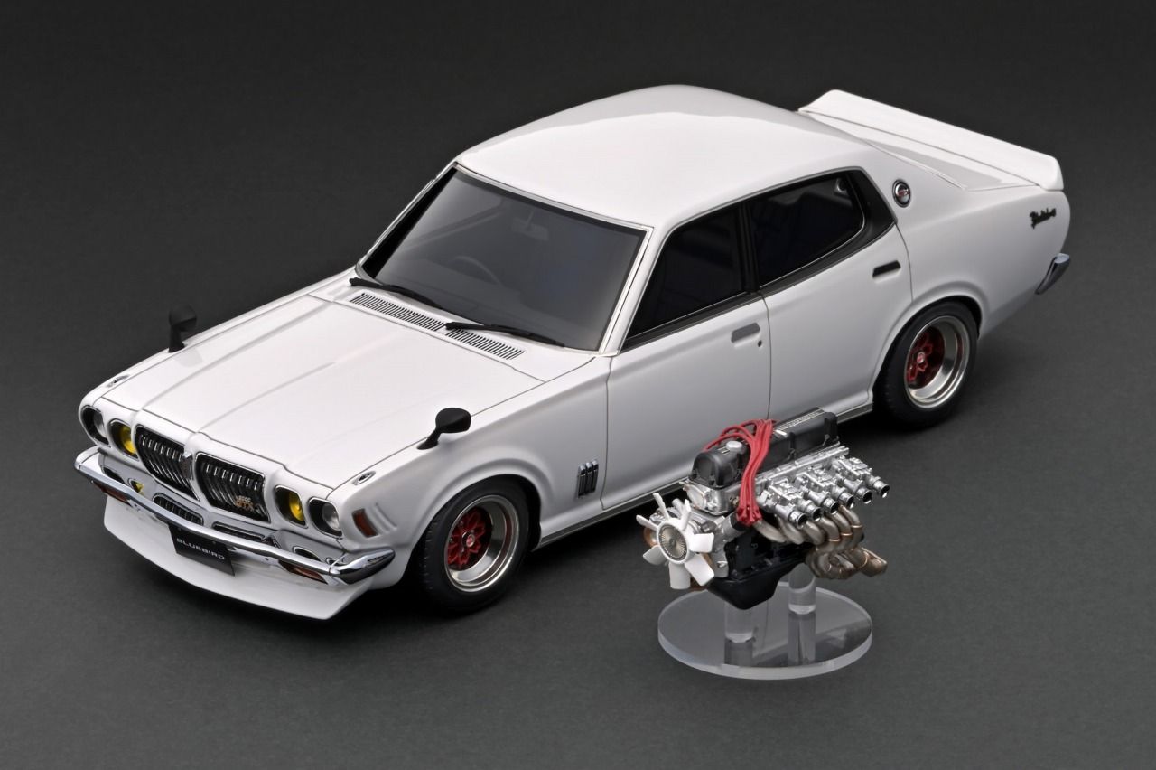 1/18 Nissan Bluebird U 2000GTX (G610) White 1/18「L20型」エンジン